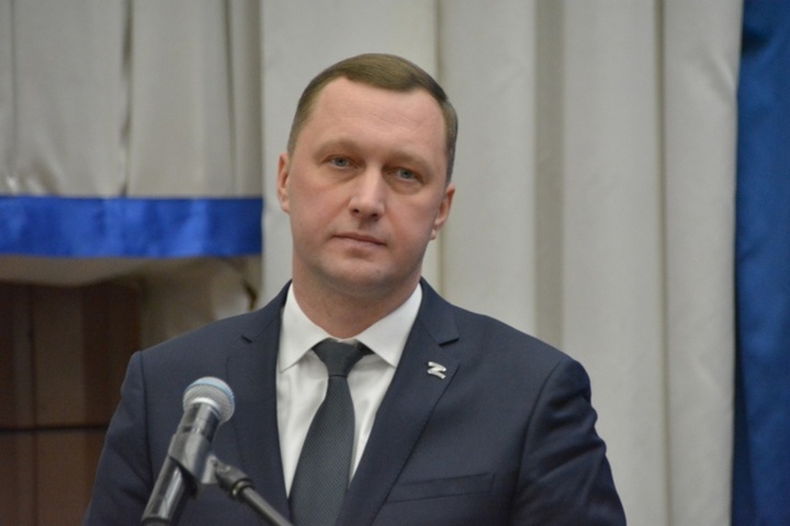 Чиновникам из 6 районов после критики губернатора объявили выговоры 