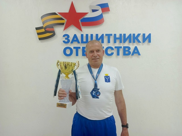 Саратовский ветеран СВО завоевал серебряную медаль на соревнованиях "Кубок защитников Отечества»