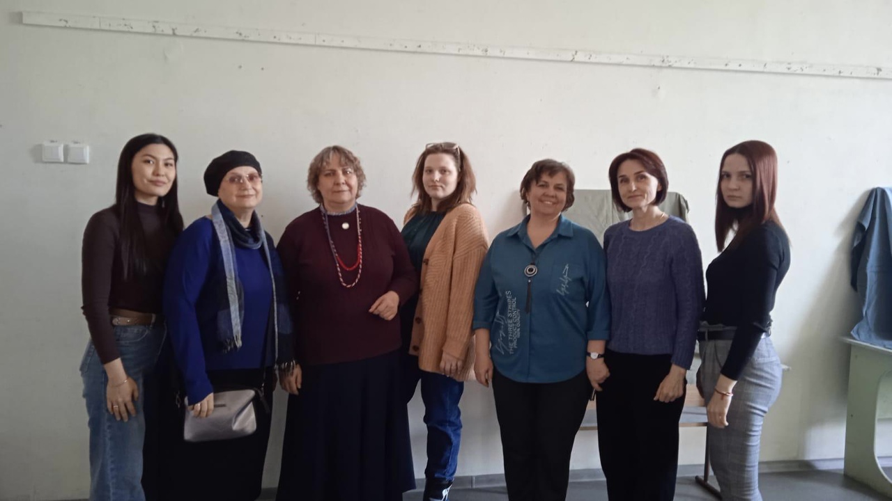 Обучающиеся Детской школы искусств посетили художественное училище им. А.П. Боголюбова