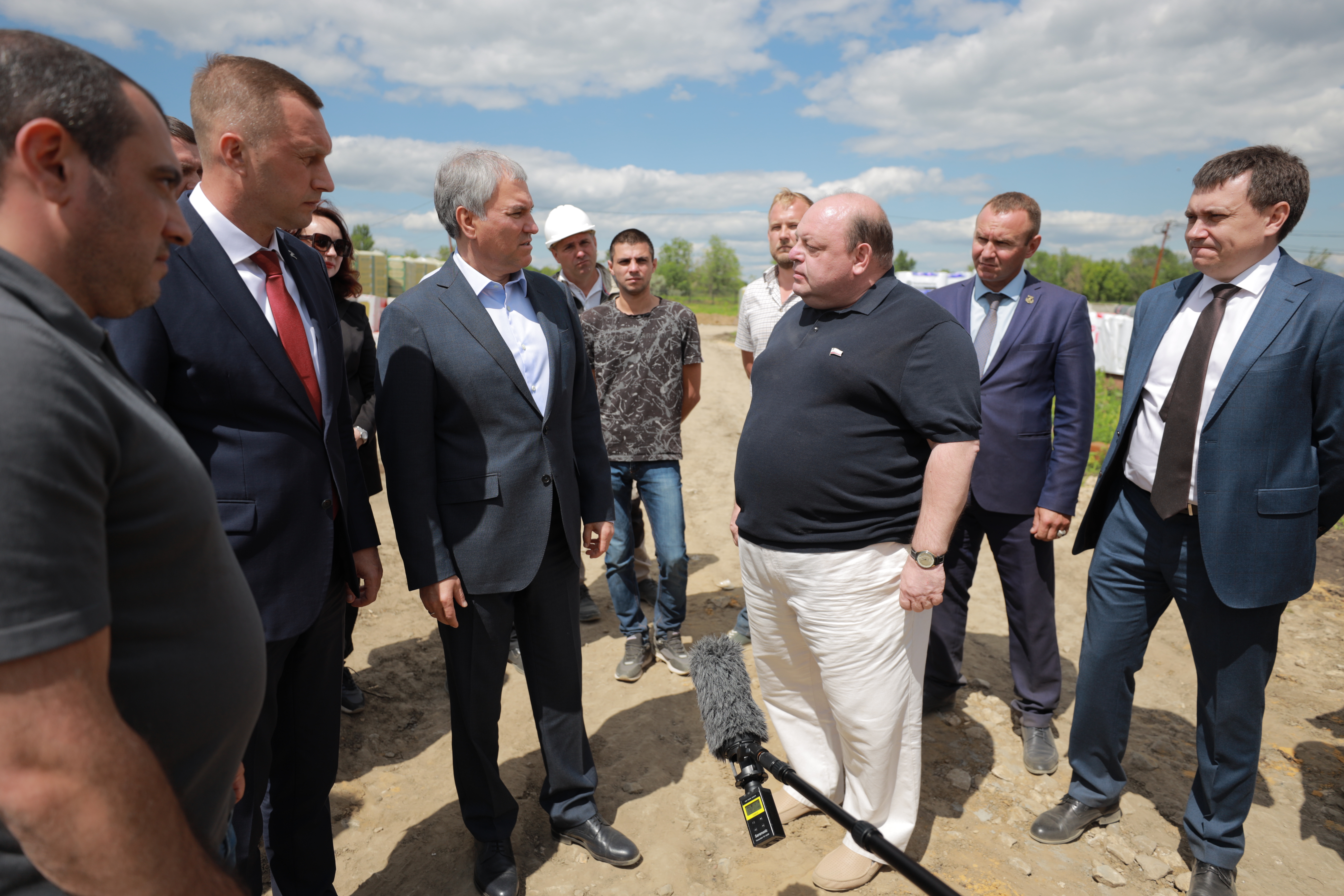 На прошедшей неделе Вячеслав Володин посетил ряд объектов.