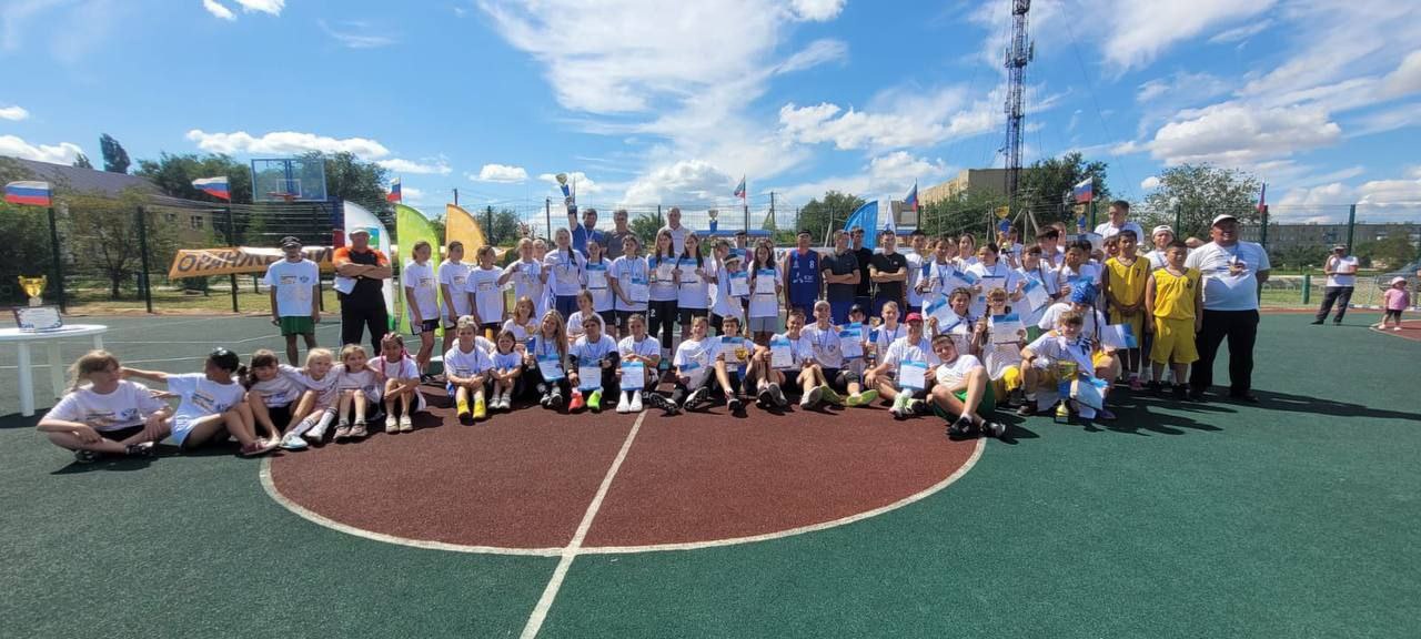 10 августа в с. Александров- Гай прошел День физкультурника