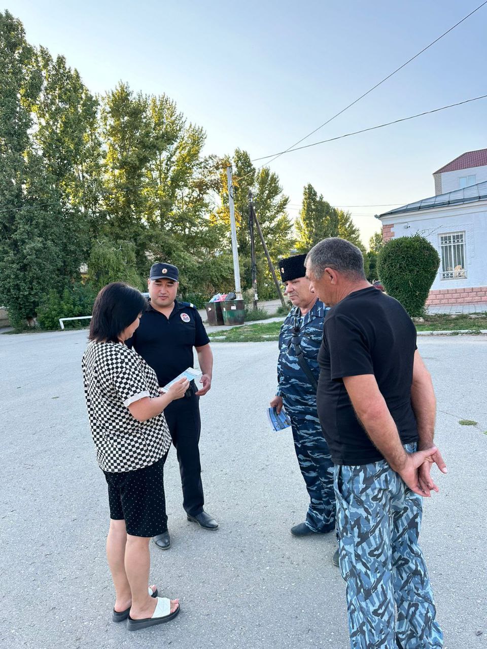 В Новоузенске прошла акция "Осторожно мошенники!"
