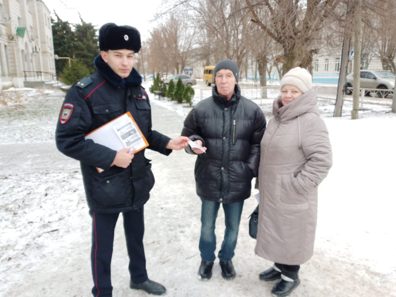 Сотрудники полиции напоминают гражданам как избежать мошенничества
