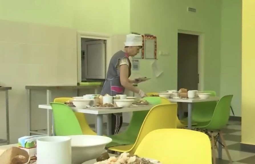 Школьники Саратовской области рассказали о полезном меню в школьных столовых