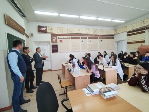 Будущих ветеринаров познакомили с основными направлениями деятельности ОГУ «Новоузенская райСББЖ»