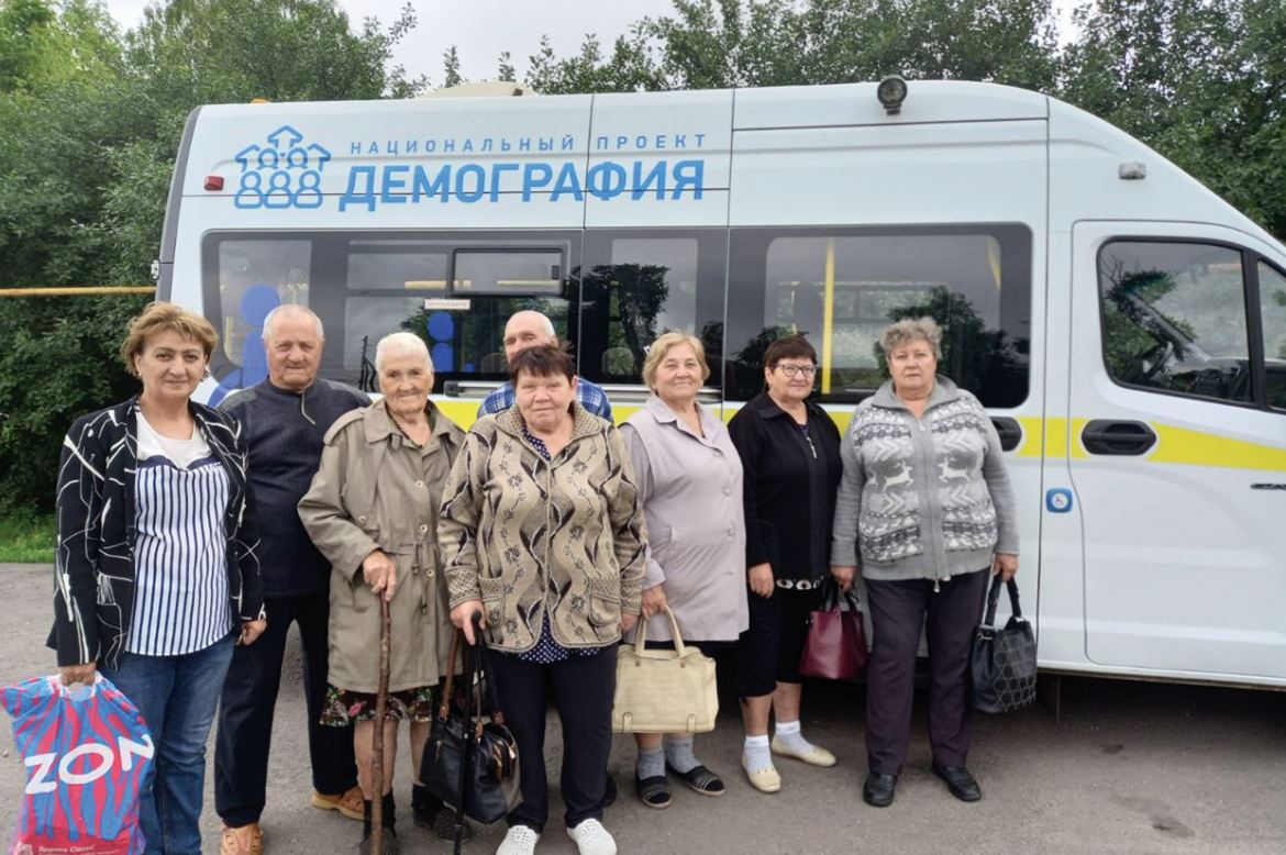Почти 25 тысяч жителей области ежегодно получают услуги с помощью мобильных бригад